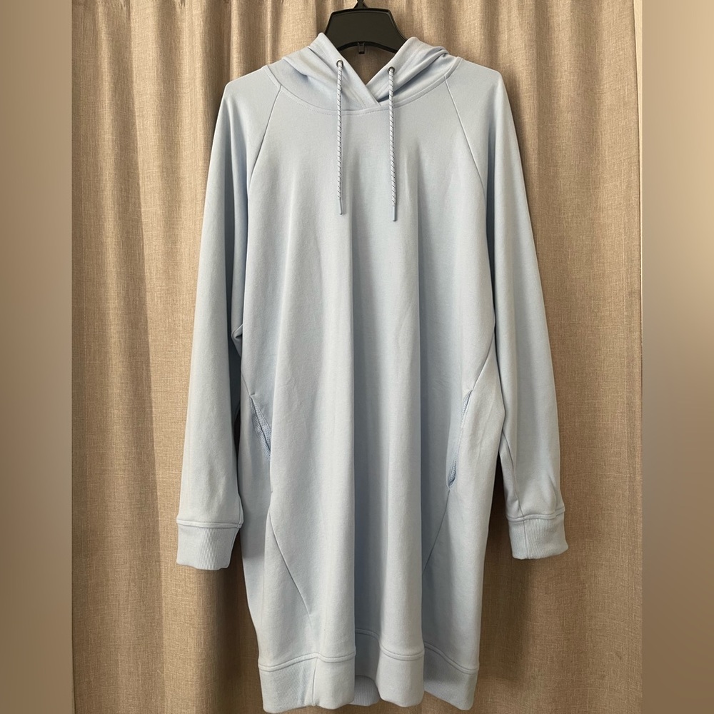 Old Navy Sweatshirt Dress! Light blue. Like new condition.
